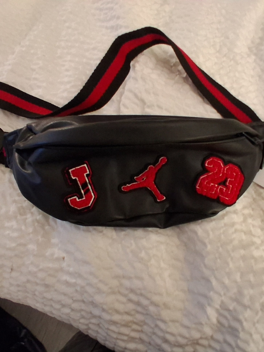 Jordan Borough Varsity Cross Body Bag 23 Patch MA9064-023